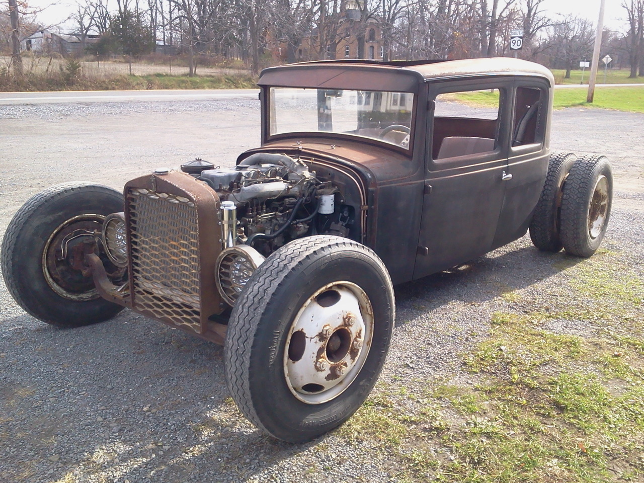 theonomics: I built this one from a 1931 huppmobile, used a 3.9 nissan ud diesel