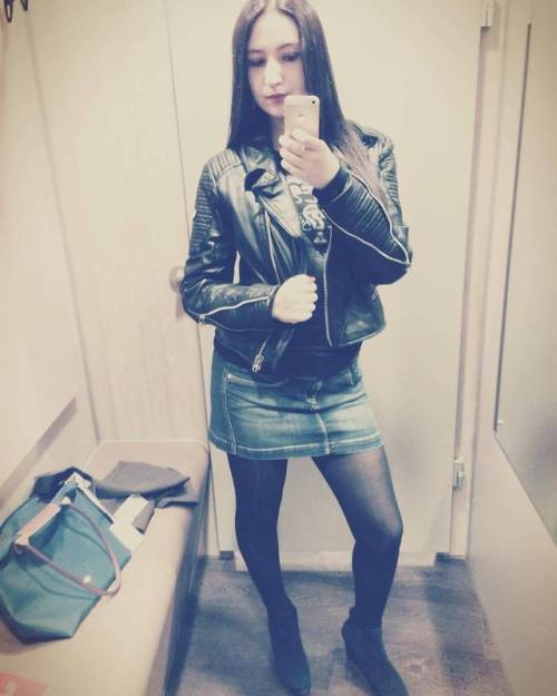 #selfie #likeforlikes #likeforfollow #polishgirl #kulotlucorap #collant #pantyhose #nylon #legs #tig