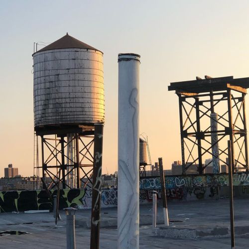 Witching Hour. #watertowers #rooftops #summervibes #goodfriends #chillvibes #bushwick #brooklyn #bab