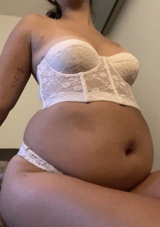 potbellygf:woomp, there she is&hellip; 😳🐷