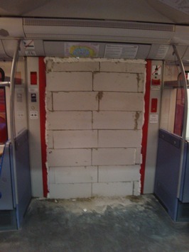 silver-tongues-blog: sovietsofficial:  shitpost-senpai:  schuetzengrabenmints:  streetslave:   thatswhywelovegermany:  Someone bricked up a door of an S-Bahn (suburban rail) train in Hamburg No fake, the federal police of Germany has confirmed the crime