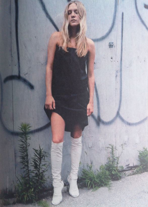 fakesurgery: maryjopeace: MARK BORTHWICK | CHLOE SEVIGNY | MAISON MARTIN MARGIELA | SPRING SUMMER 19