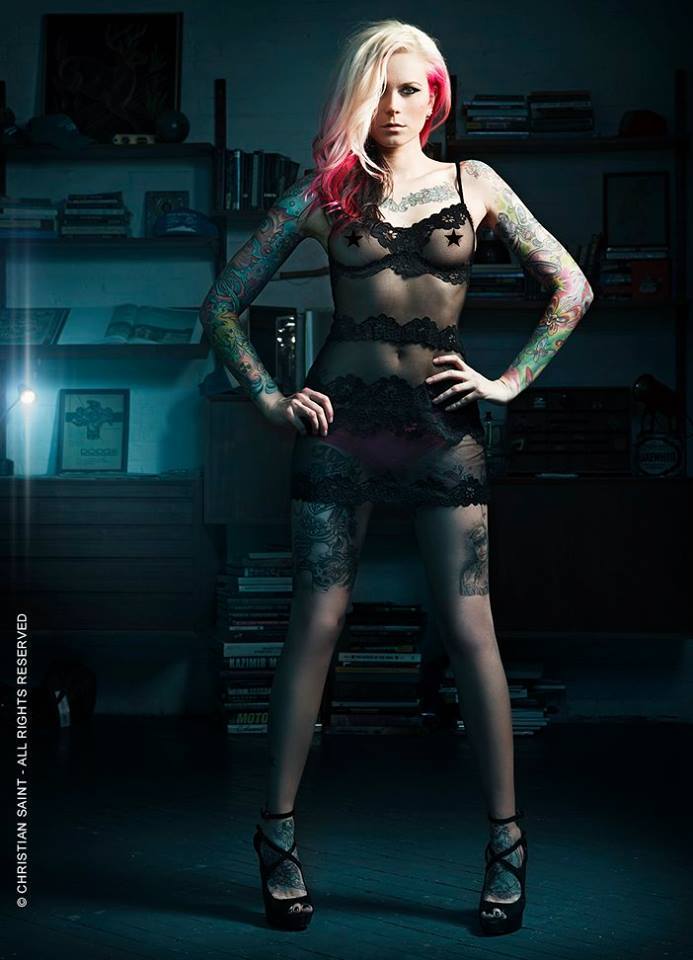 altmodelgirlcrush:  Azarja