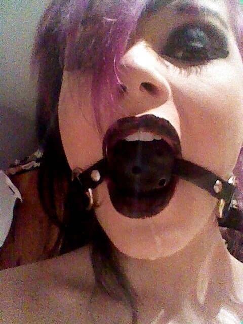 Ballgag Selfie