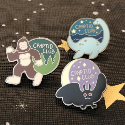 littlealienproducts: Cryptid Club Pin by QuailteaGoods