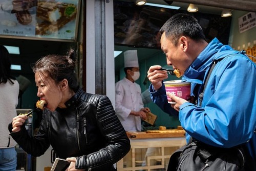 Dumpling twins #jinan #dumplings #streetfood #chinalifehttps://www.instagram.com/p/BvnaXXZlgY7/?ut