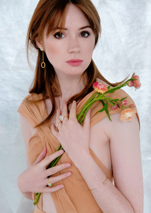 karengphotos:Karen Gillan photograpged for the Rose & Ivy Journal Issue No.09 (2018)