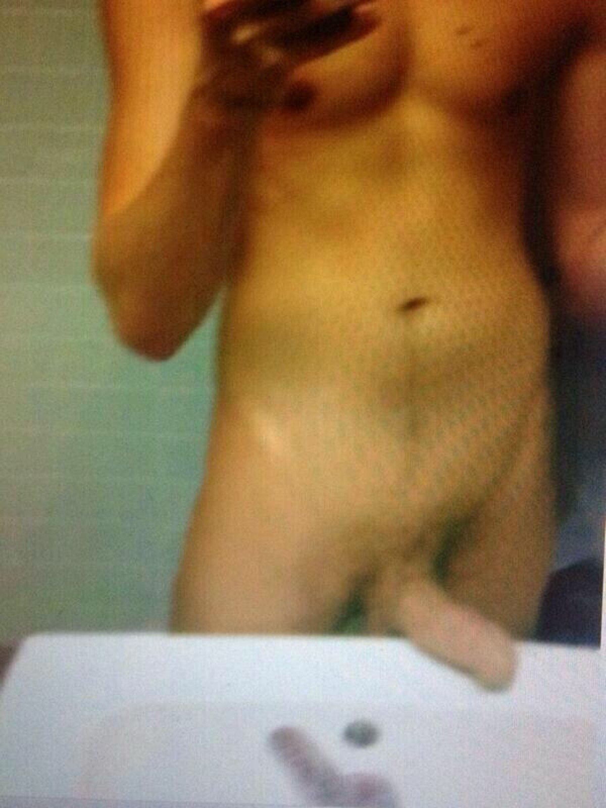 Dylan Sprouse Naked