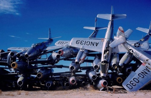 photosofaviation:  Aircraft cemetery.. 