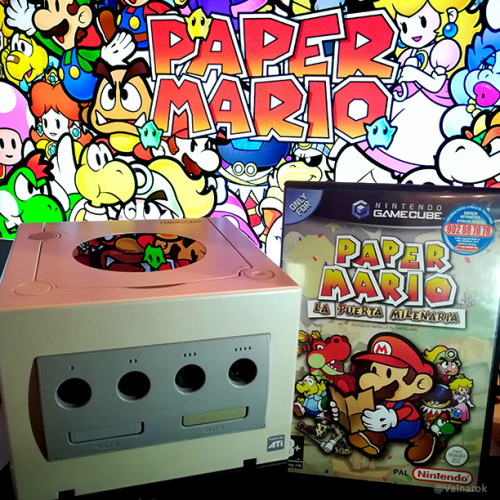 ¿Who loves Paper Mario? :D