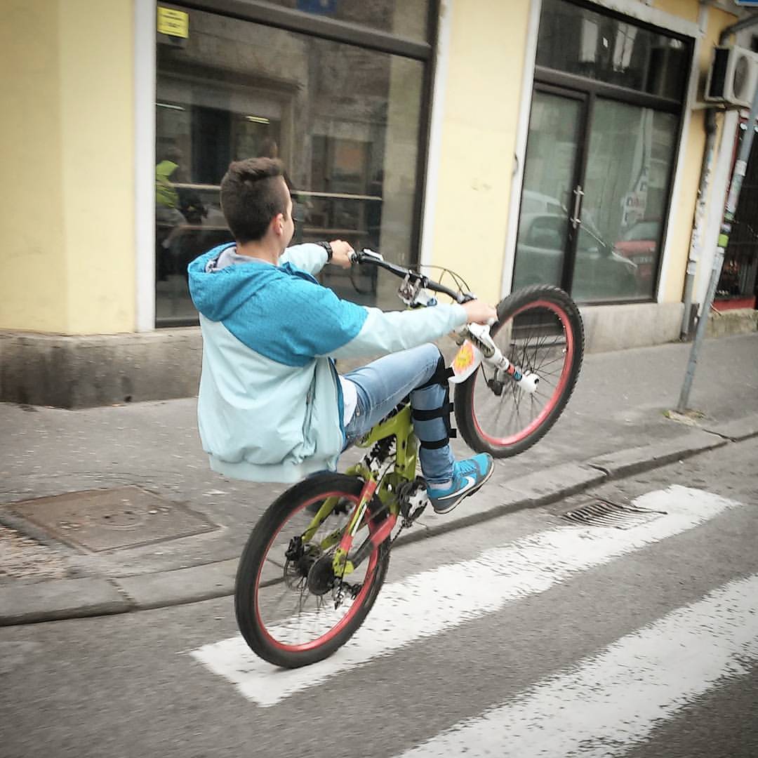 Balans …
#KritičnaMasa #bicikl #Beograd #CriticalMass #bicycle #Belgrade