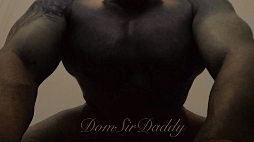 domsirdaddy:  Sexual Saturday is upon us. Who else is feeling it?  A little preview of a forthcoming GIF of DSD  Sexual tension has definitely risen! Can’t wait for the next gif! -fms