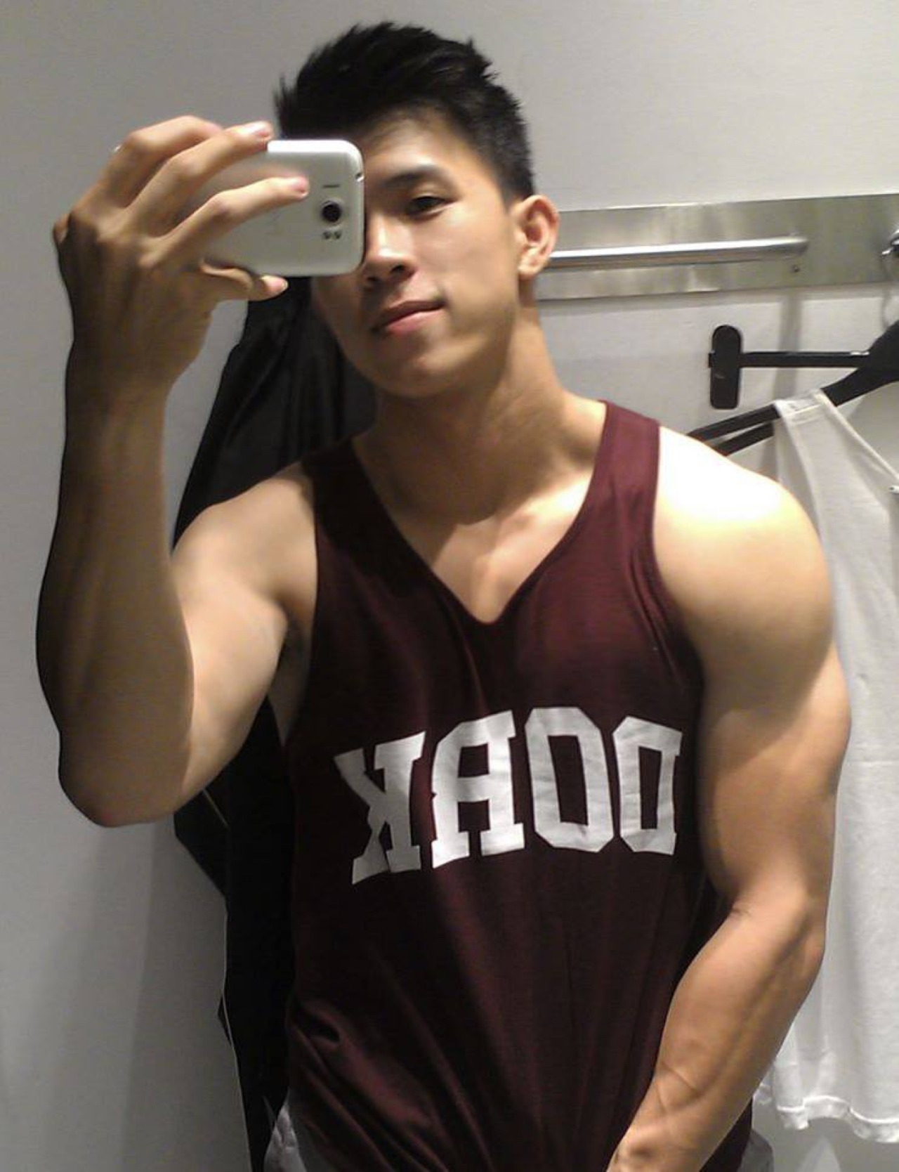 Viva!Asian hunks!