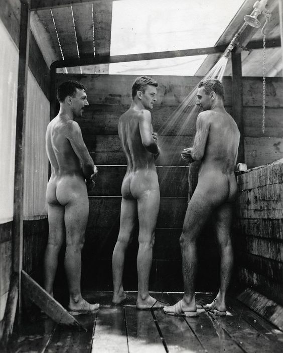 jafarg: by Dian Hanson, soldiers of the Second World War