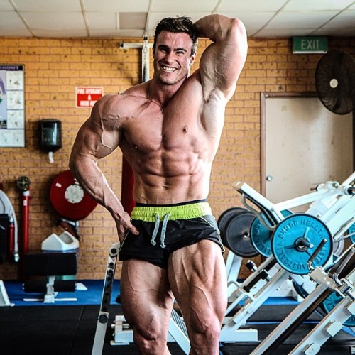 drwannabe:  Calum von Moger 