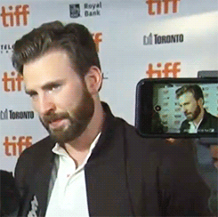luvinchris:Chris Evans - Knives Out - Red carpet - TIFF 2019