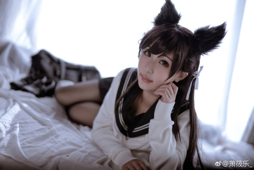 cosplay-zhifu:萧筱乐_ 10月2日 00:00 来自 iPhone客户端cos正片#碧蓝航线##学园幻想曲#  “指挥官，一起回家吧”爱宕：@萧筱乐_ PHX：@蓝染Aizen_ 妆后