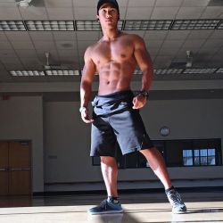 Yummaayboys:delusional Guys That Think People Care About Their So Called Fitness,