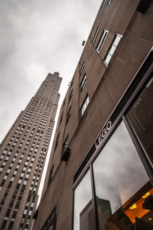 julienhay:  #Lego is Top Of the Rock www.julienhay.fr 