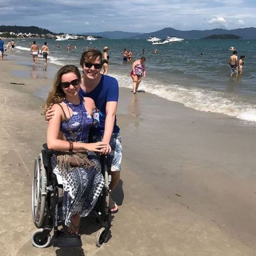 assymetric-beauty:The OOE girl in the wheelchair is completely beautiful. The other ones are also wo