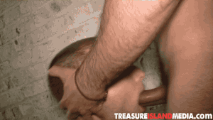 collegefratbro:  Just about the only fucking use for his mouth  My mouth to most of the guys at school