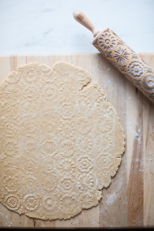 sweetoothgirl:Apple Pie with Lacy Whole Wheat Lattice Crust