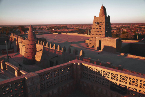 ghasedakk:Timbuktu, Mali Timbuktu is a city in West Africa. It was a center of Islamic scholarship u