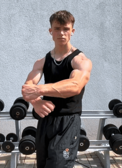 Im A Up And Coming Gay College Freshman, Definitely More Focused On The Academic End Of Things. Any Chance