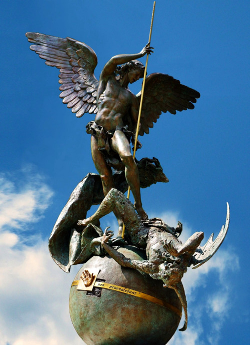 hadrian6:  Saint Michael the Archangel. Giuseppe Lomuscio. Italian 1955 -    bronze. http://hadrian6.tumblr.com 