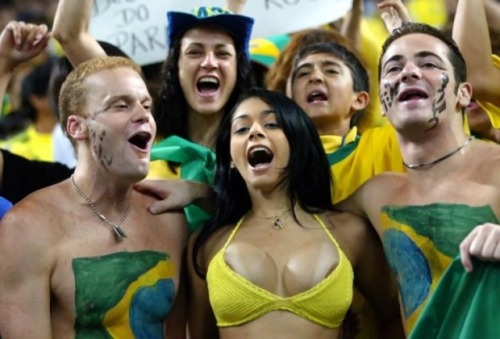 thesomedayblogger:  This is why I watch the FIFA World Cup. 