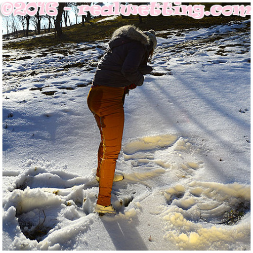 Having fun in the snow, making angels and pissing in brown pants, panties and boots.