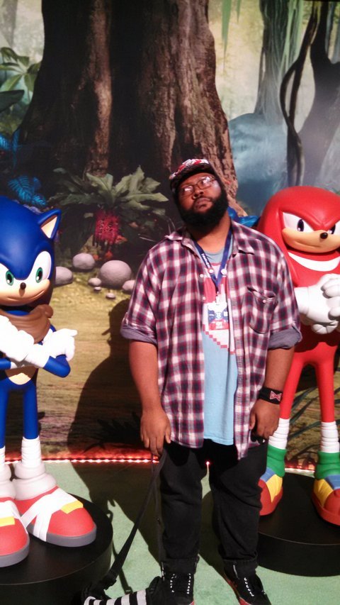 ryanccole:  ryanccole:  jetgreguar:  fuck sonic  But also fuck sonic     