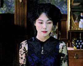 frodo-sam: Hideko + Smiling (requested by tohaki)The Handmaiden | 아가씨 (2016) dir. Park Chan-wook