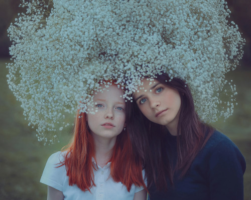 mymodernmet:  Interview: Fantastical Photos Reveal Moments of Magic by Darja Bilyk 