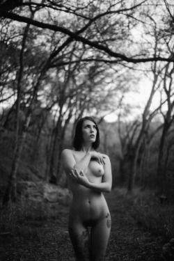 willhollis:  Model: Anastassia Photographer: Will Hollis Taken with the Olympus OM2N with Kodak Tri-X 100 