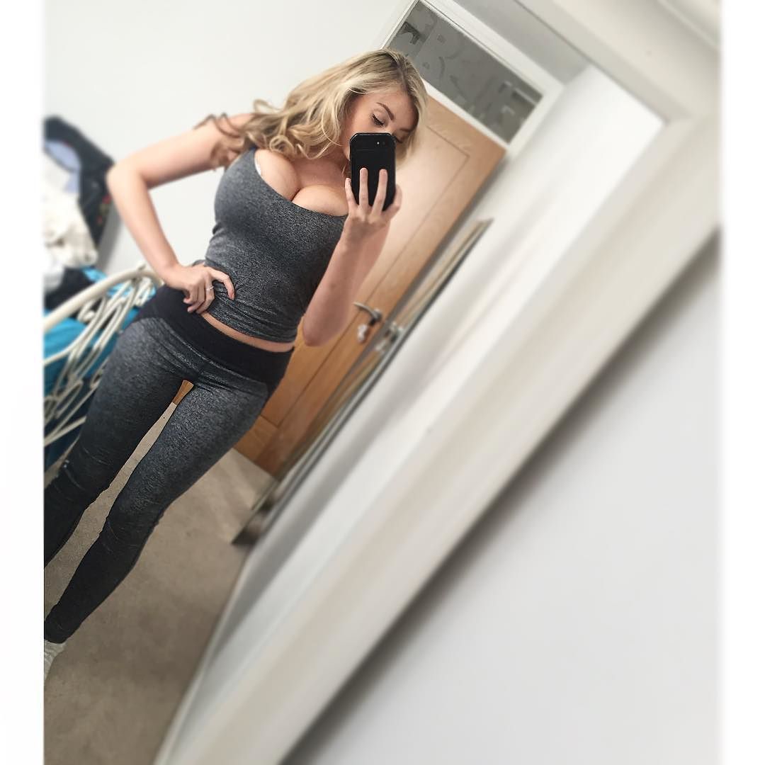 #workoutclothes @forever21 extra support in the top pushing my boobs up to the max