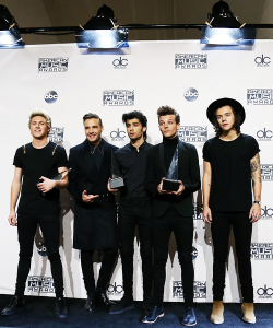 harrystylesdaily:  2014 American Music Awards