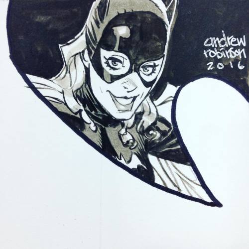 Another Batgirl at #dallasfanexpo2016 in AA. #batgirl60s #andrewrobinson #dccomics (at Dallas Comicc