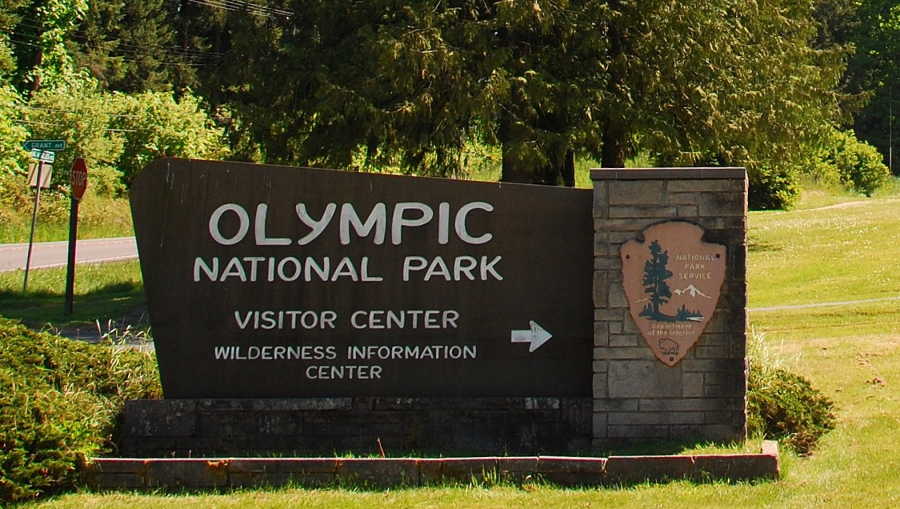 trekethos: National Park Signs -  Part I I’ve now been to 28 US National Parks