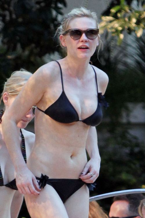 celeb-nude:Kirsten Dunst American actress