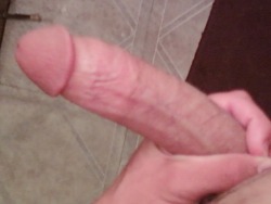 andrewscrew-cocks:  http://andrewscrew-cocks.tumblr.com/  Very nice!