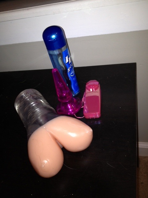 9to5orgasms:  This is what happens when I take an extra adderall and smoke a ton
