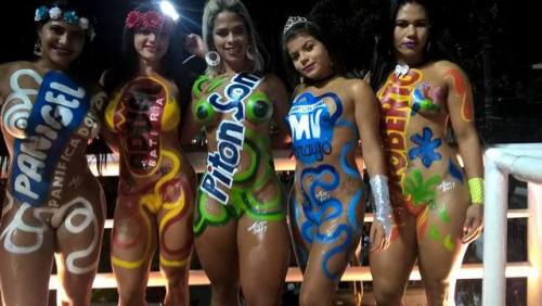 Carnaval Kardashians Da Folia