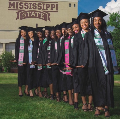 actjustly:  Mississippi State University 2015 Spring Graduates! Show some love to these beautiful black women! Submission from keeptorifaith