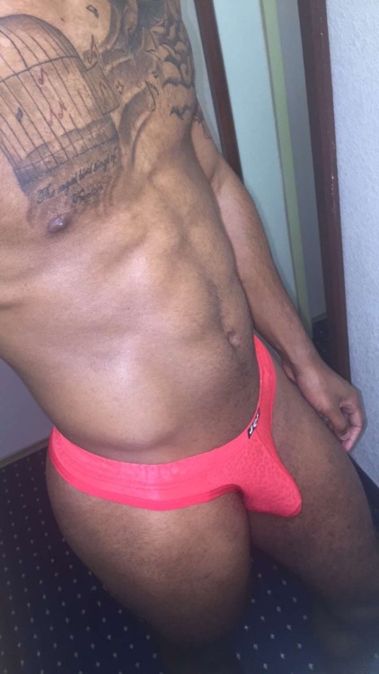 seanbeyond:  Follow my snapchat!! Seanbeyond is the name. 😘😘😘💋💋💋