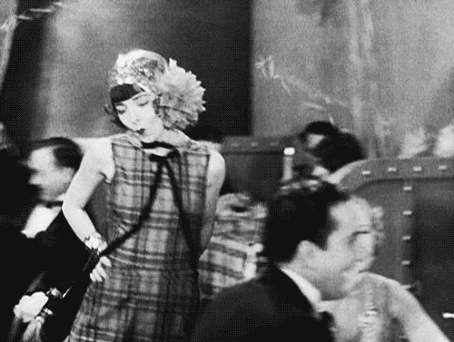 samwanda:  nitratediva:  Colleen Moore workin’ it in Why Be Good? (1929).   ♥