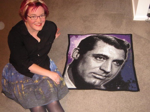 Cary Grant crochet portrait! 19,656 single crochet stitches. 3mm hook. 17 colours. 33 days to comple