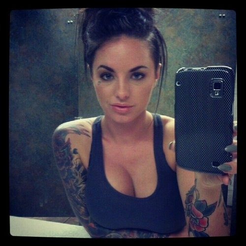 clothedandnakedsexyblog:  candid nsfw nude cellphone girl naked amateurs mirror shot