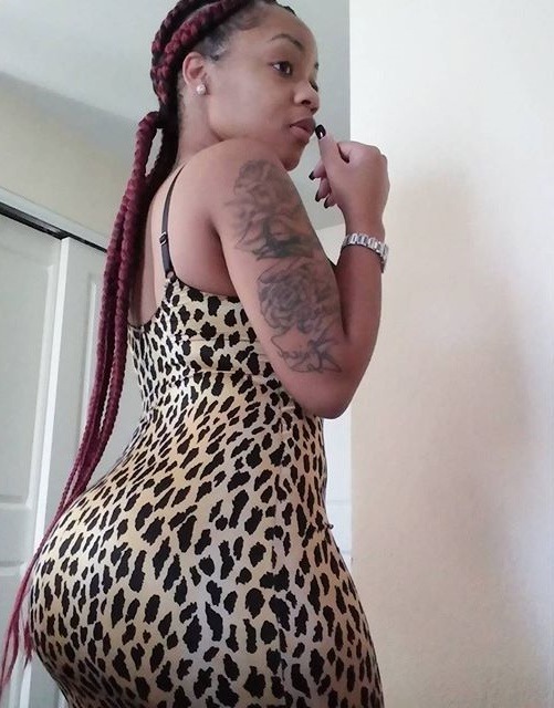 allthingsbootiful:  chynahall 
