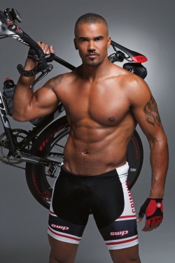 makemeoolala:  44 - Shemar Moore 